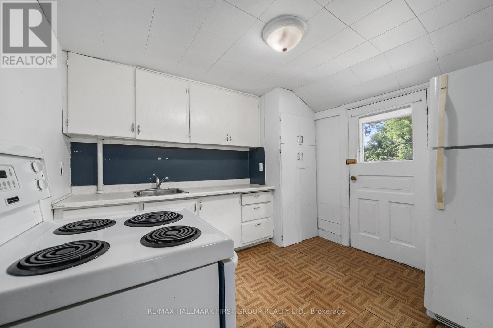 170-172 Blake Street, Cobourg, Ontario  K9A 2K5 - Photo 15 - X12591492