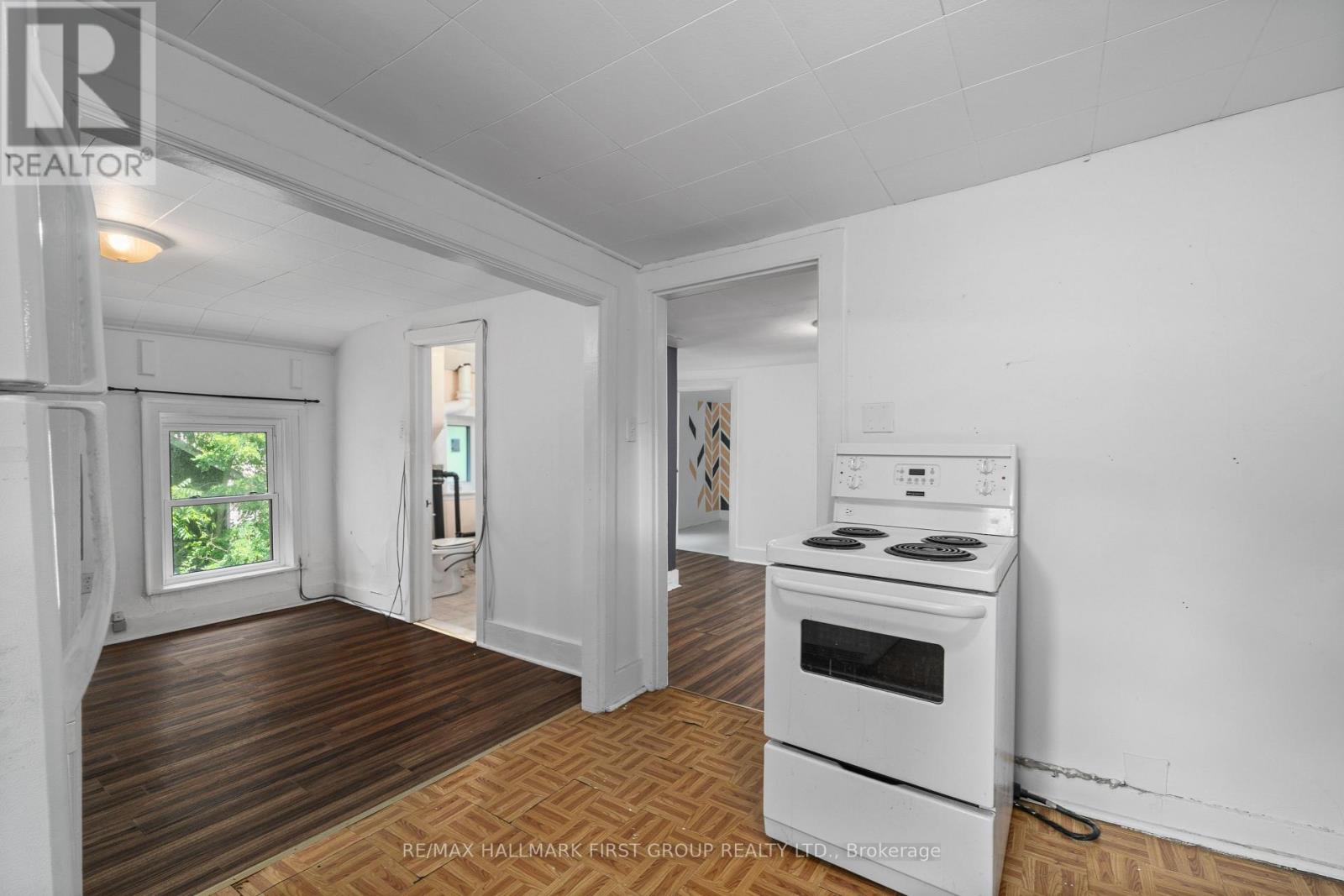 170-172 Blake Street, Cobourg, Ontario  K9A 2K5 - Photo 17 - X12591492