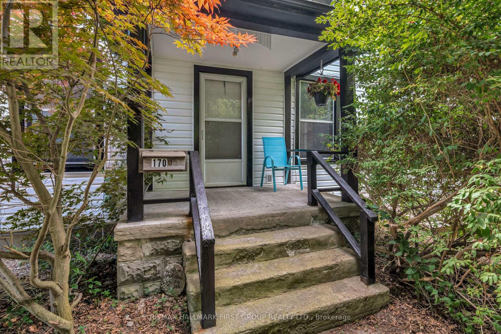 170-172 Blake Street, Cobourg, Ontario  K9A 2K5 - Photo 4 - X12591492