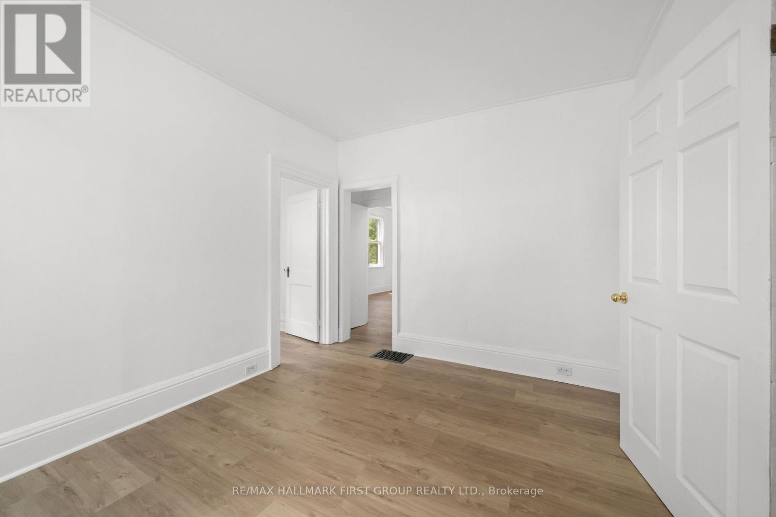 170-172 Blake Street, Cobourg, Ontario  K9A 2K5 - Photo 7 - X12591492