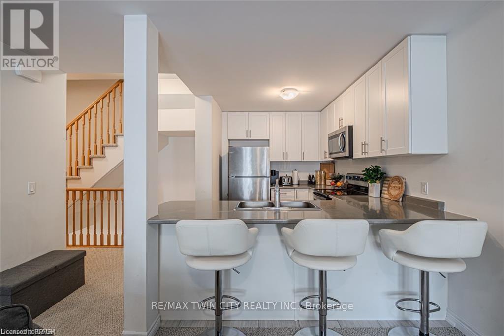 146 - 77 Diana Avenue, Brantford, Ontario  N3T 0R6 - Photo 9 - X12591502