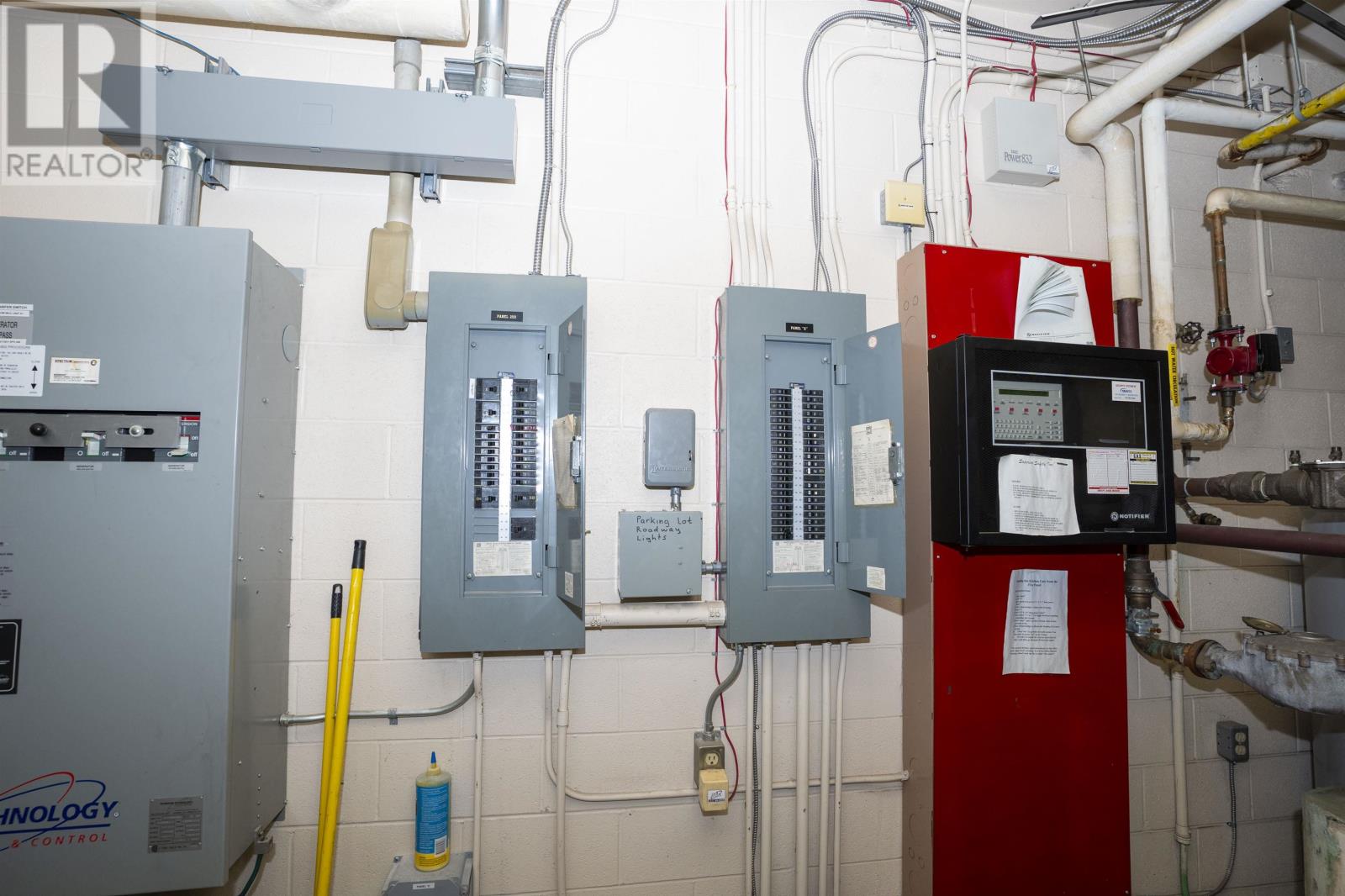 1024 Oliver Rd, Thunder Bay, Ontario P7B 7A5 - Photo 40 - TB253574