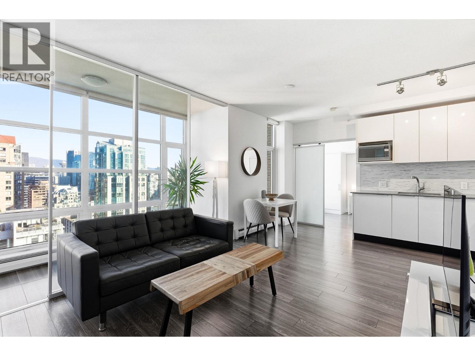 2503 1283 Howe Street, Vancouver, British Columbia  V6Z 0E3 - Photo 1 - R3071170