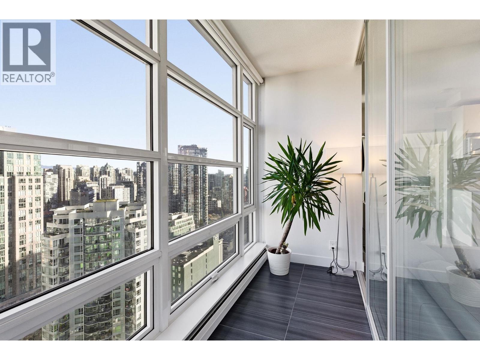 2503 1283 Howe Street, Vancouver, British Columbia  V6Z 0E3 - Photo 10 - R3071170