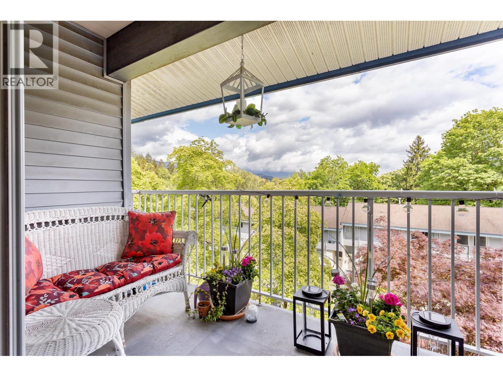 1087 Cecile Drive, Port Moody, British Columbia  V3H 1M6 - Photo 12 - R3071178