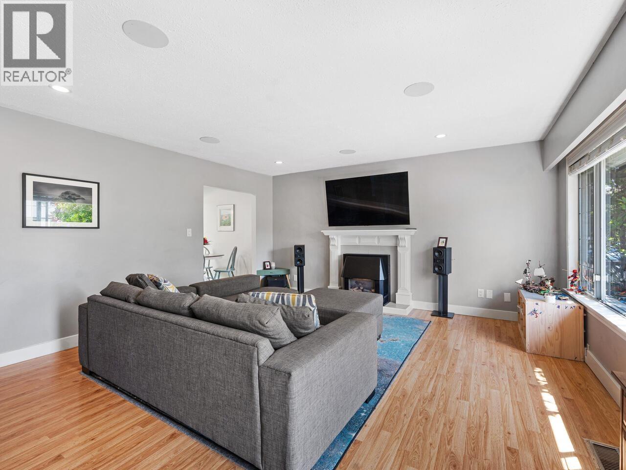 11584 212 Street, Maple Ridge, British Columbia  V2X 4Z5 - Photo 6 - R3071173