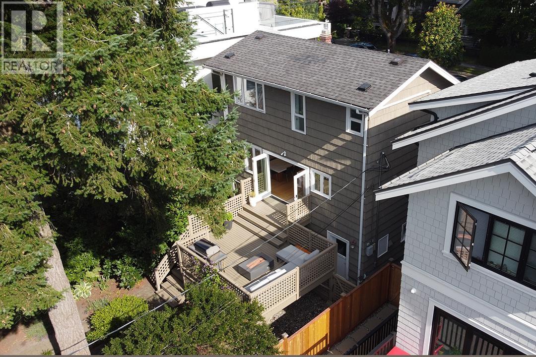 3340 W 15th Avenue, Vancouver, British Columbia V6R 2Y8 - Photo 2 - R3071183