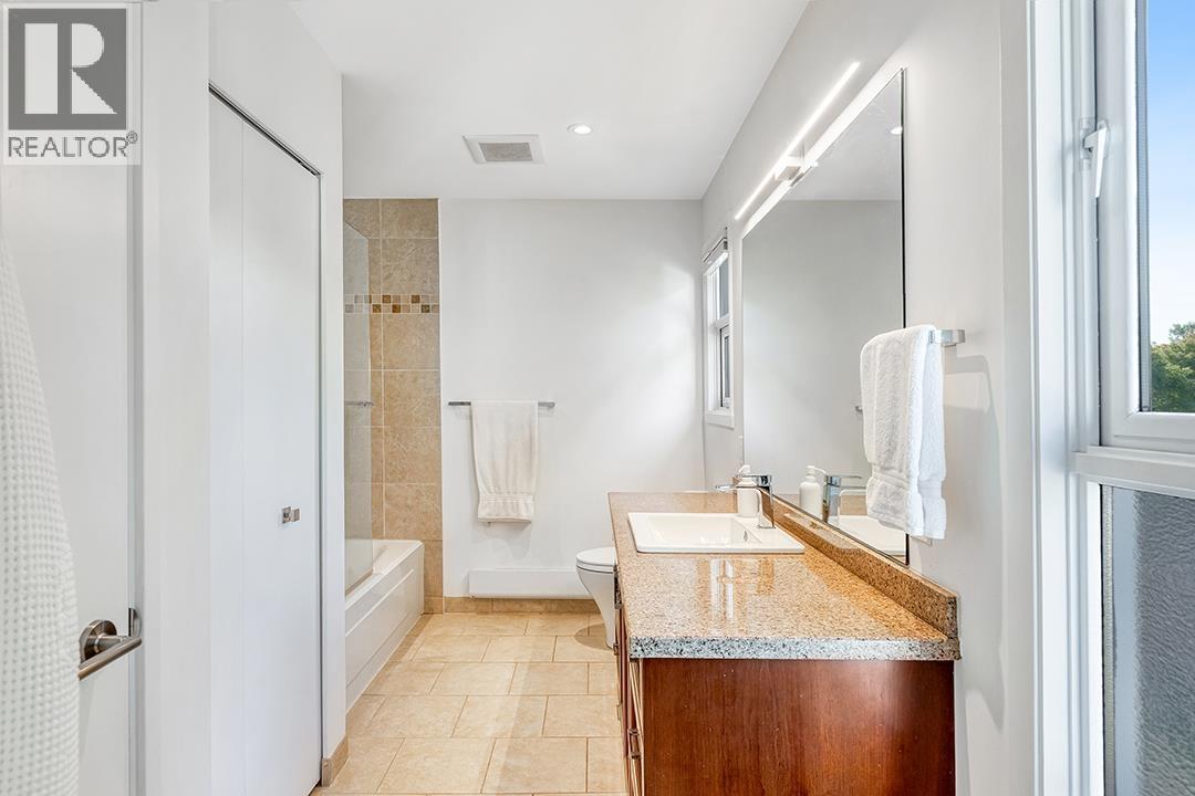 3340 W 15th Avenue, Vancouver, British Columbia V6R 2Y8 - Photo 25 - R3071183