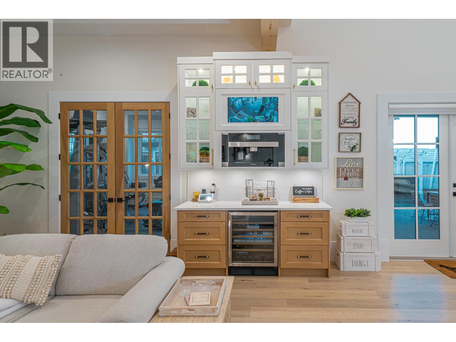 11566 Blundell Road, Richmond, British Columbia V6Y 1L3 - Photo 18 - R3071189