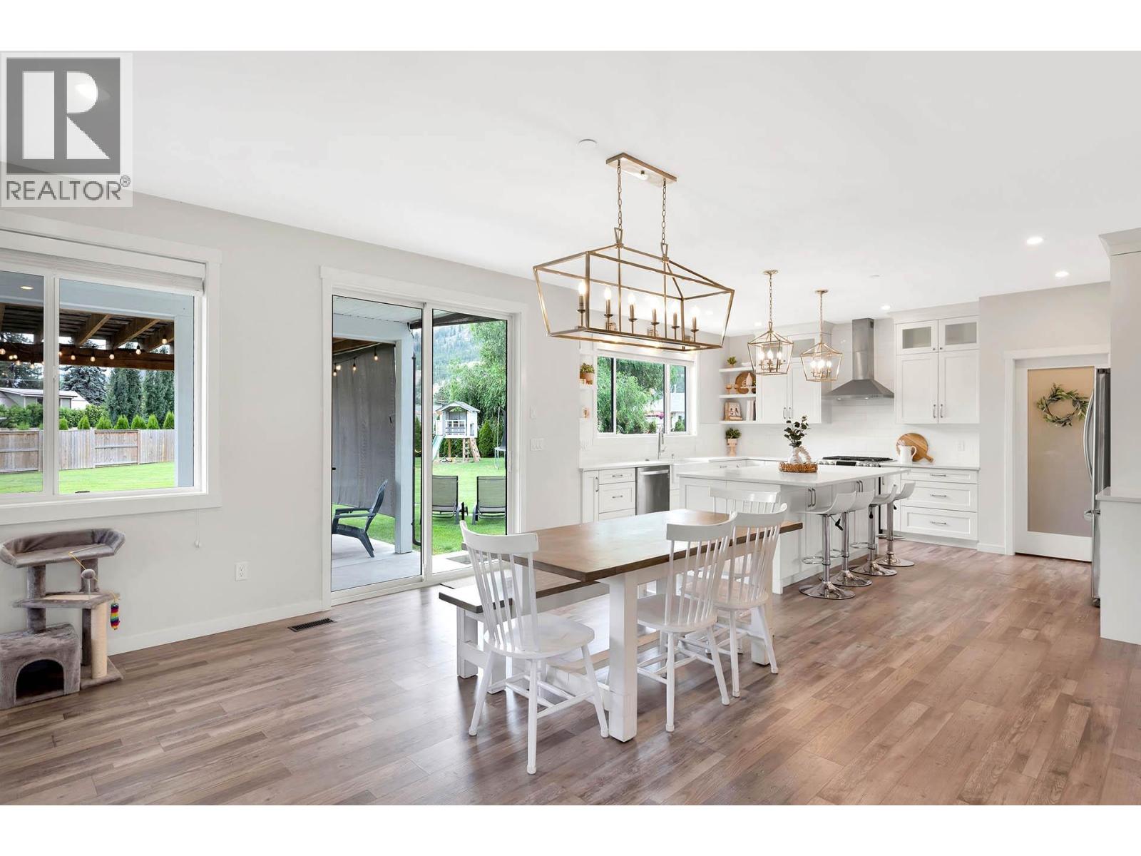 198 CHETWYND Drive Kamloops Photo 10