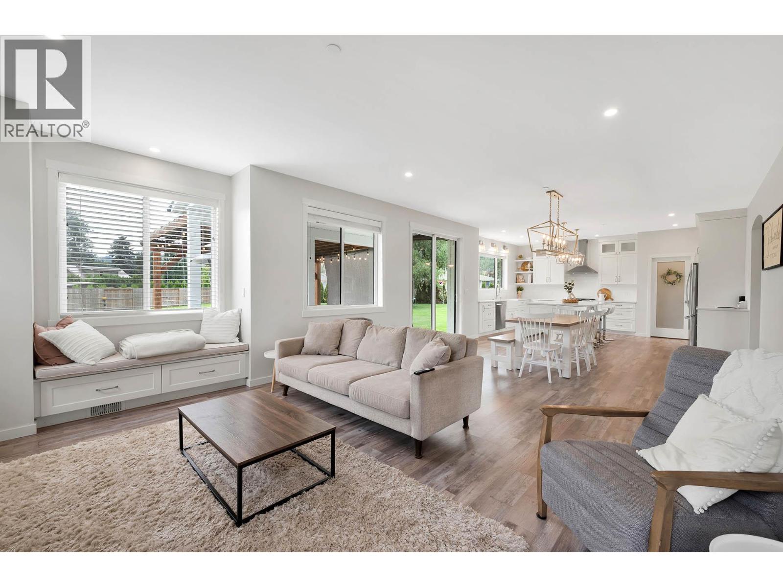 198 CHETWYND Drive Kamloops Photo 5