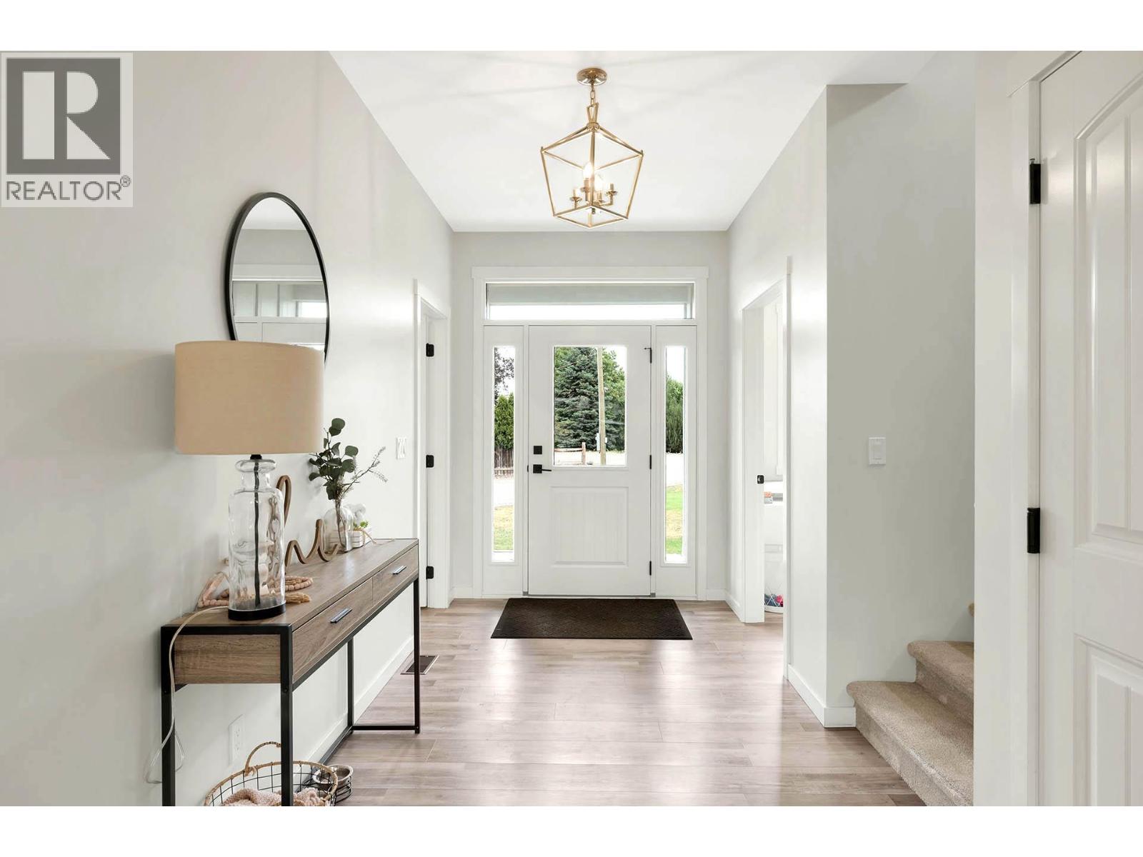 198 CHETWYND Drive Kamloops Photo 3