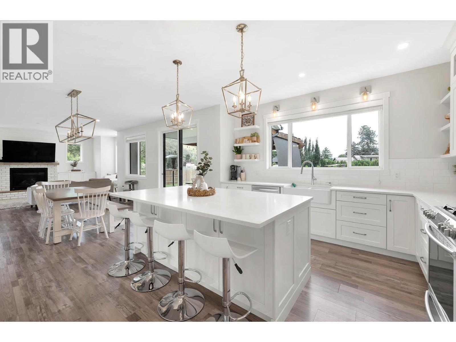 198 CHETWYND Drive Kamloops Photo 12