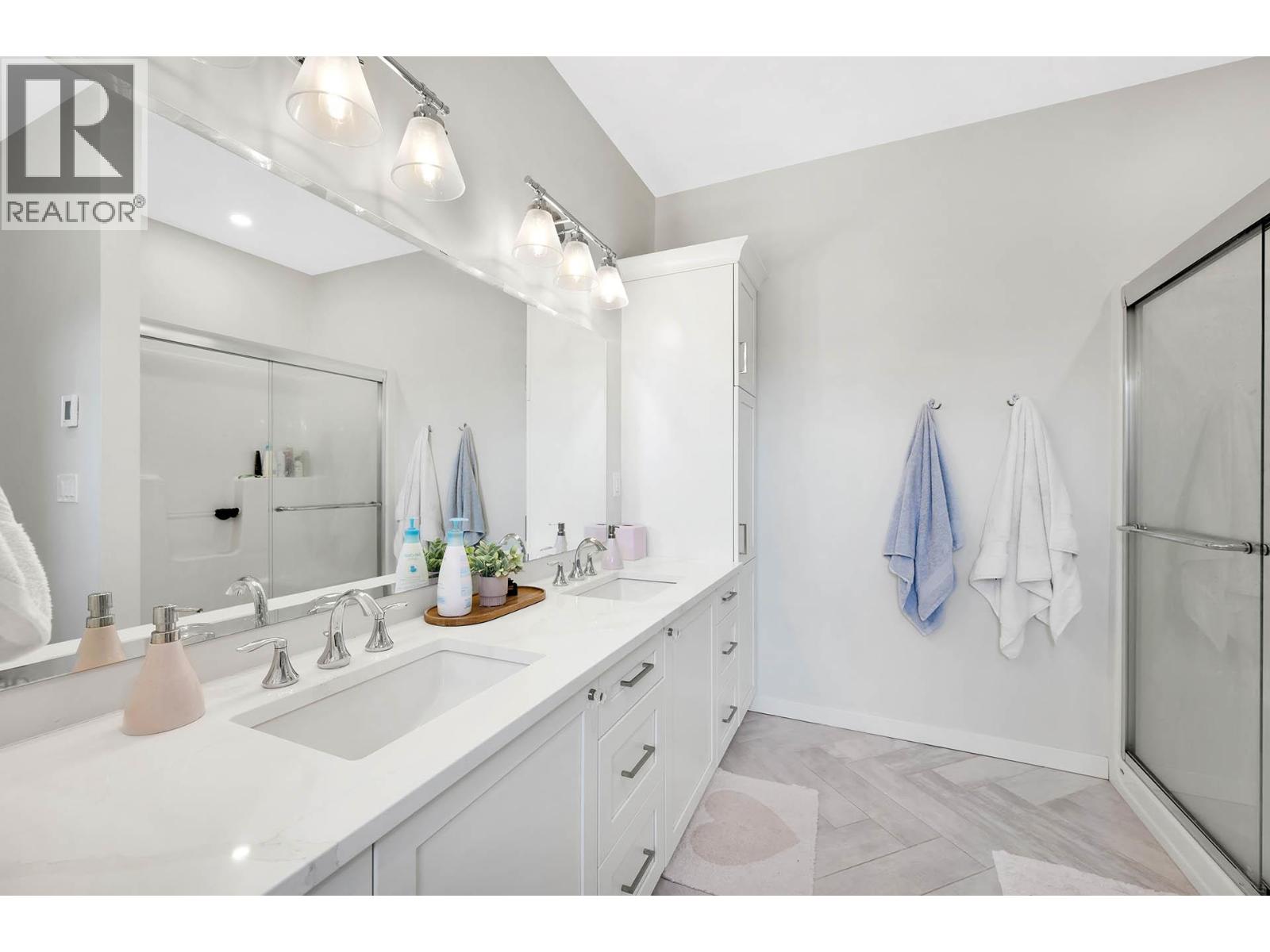 198 CHETWYND Drive Kamloops Photo 33