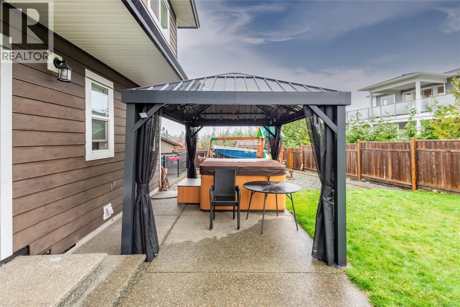 698 Eagle View Pl, Campbell River, British Columbia  V9W 0B2 - Photo 44 - 1021401