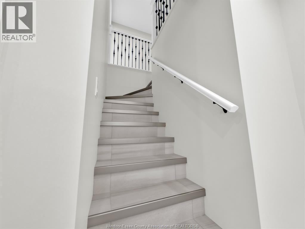 27 Road 7 East, Kingsville, Ontario  N0P 2G0 - Photo 18 - 25030909