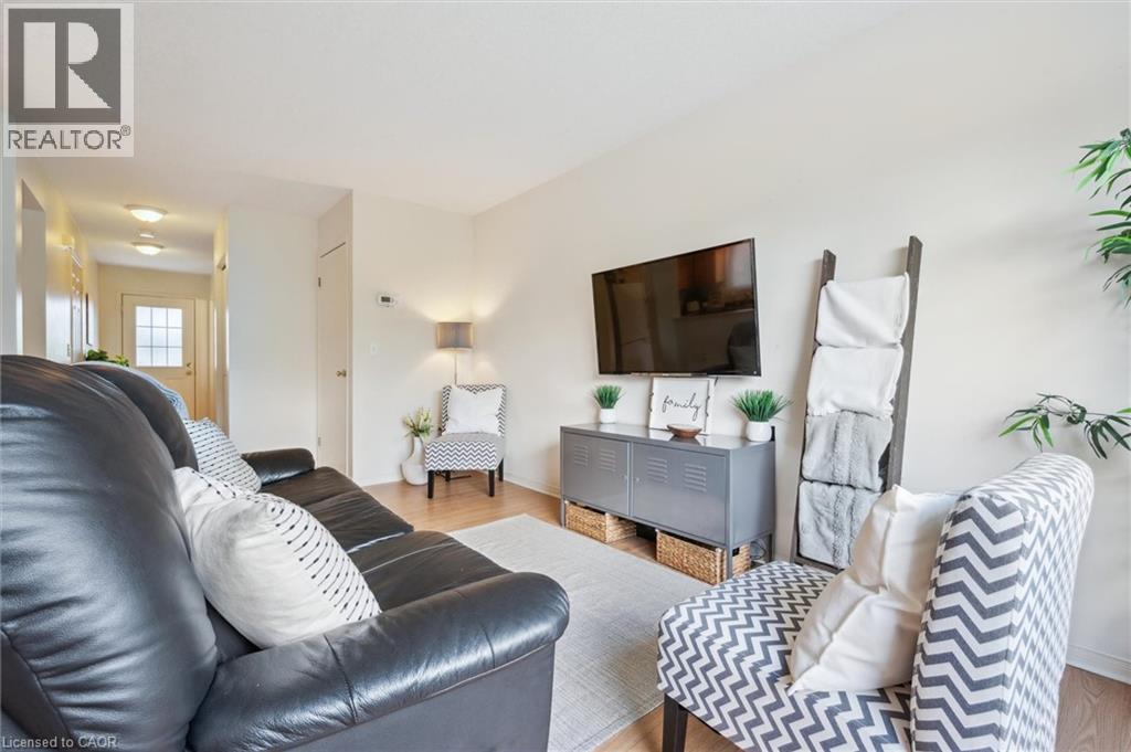 566 Bonavista Drive, Waterloo, Ontario  N2K 3Z7 - Photo 7 - 40784177