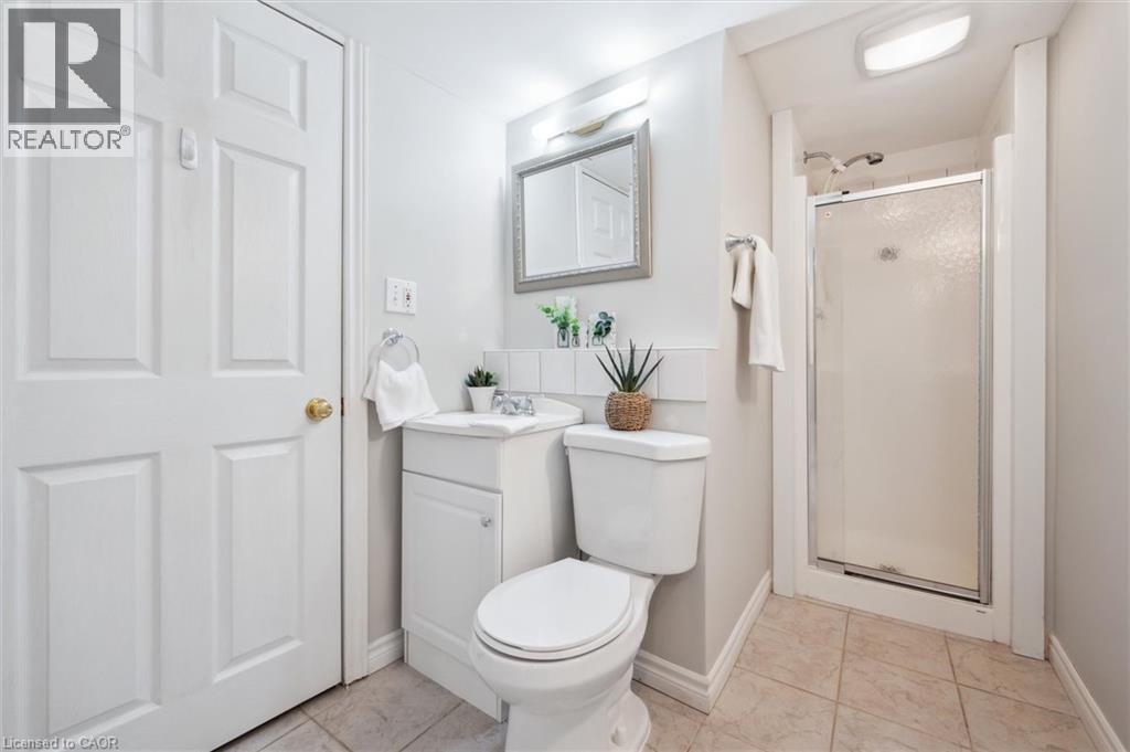 566 Bonavista Drive, Waterloo, Ontario  N2K 3Z7 - Photo 34 - 40784177