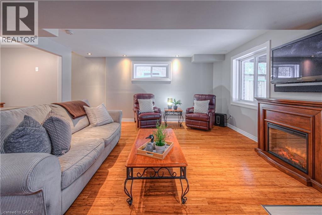 385 Westmeadow Drive, Kitchener, Ontario  N2N 3K8 - Photo 20 - 40790827