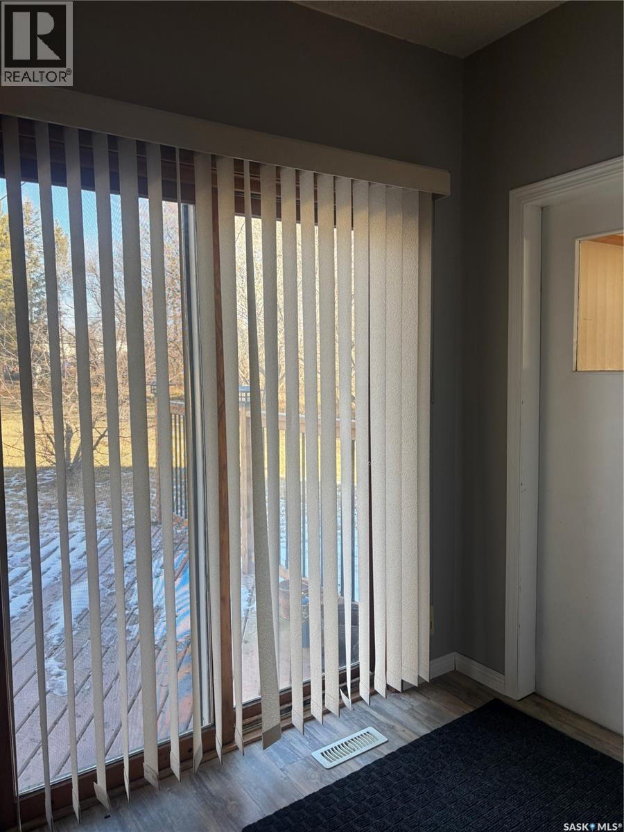 210 South Avenue E, Hafford, Saskatchewan  S0J 1A0 - Photo 17 - SK025013