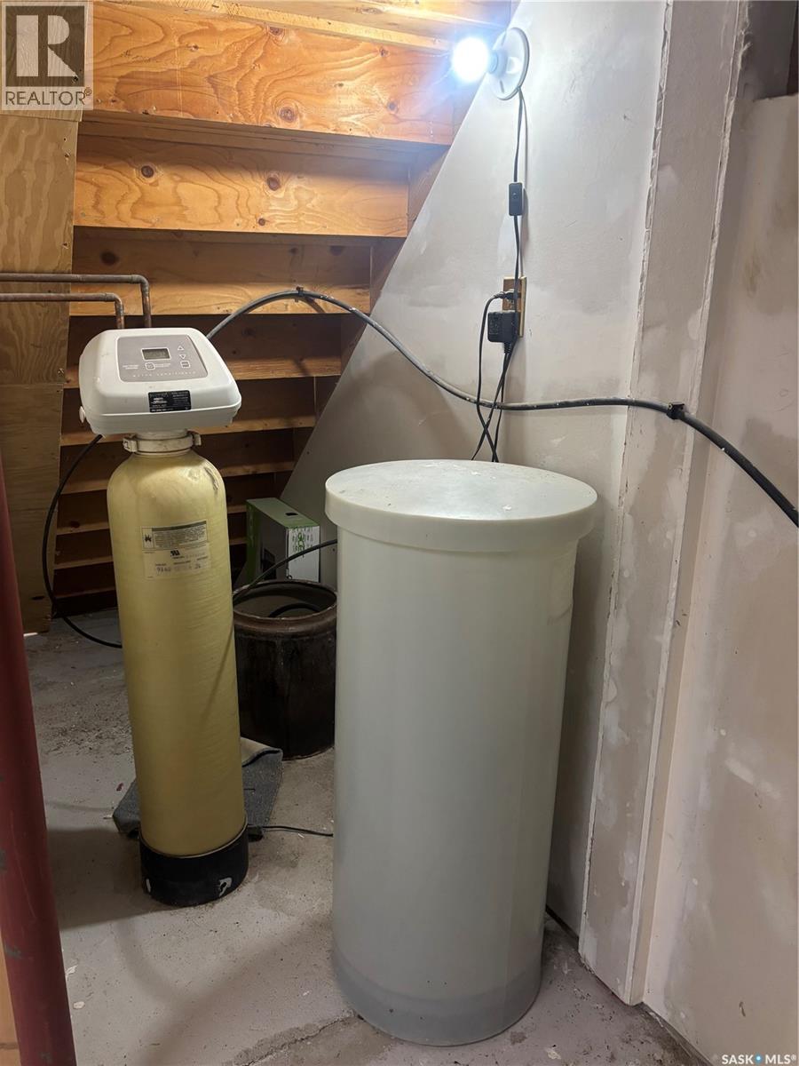 210 South Avenue E, Hafford, Saskatchewan  S0J 1A0 - Photo 27 - SK025013