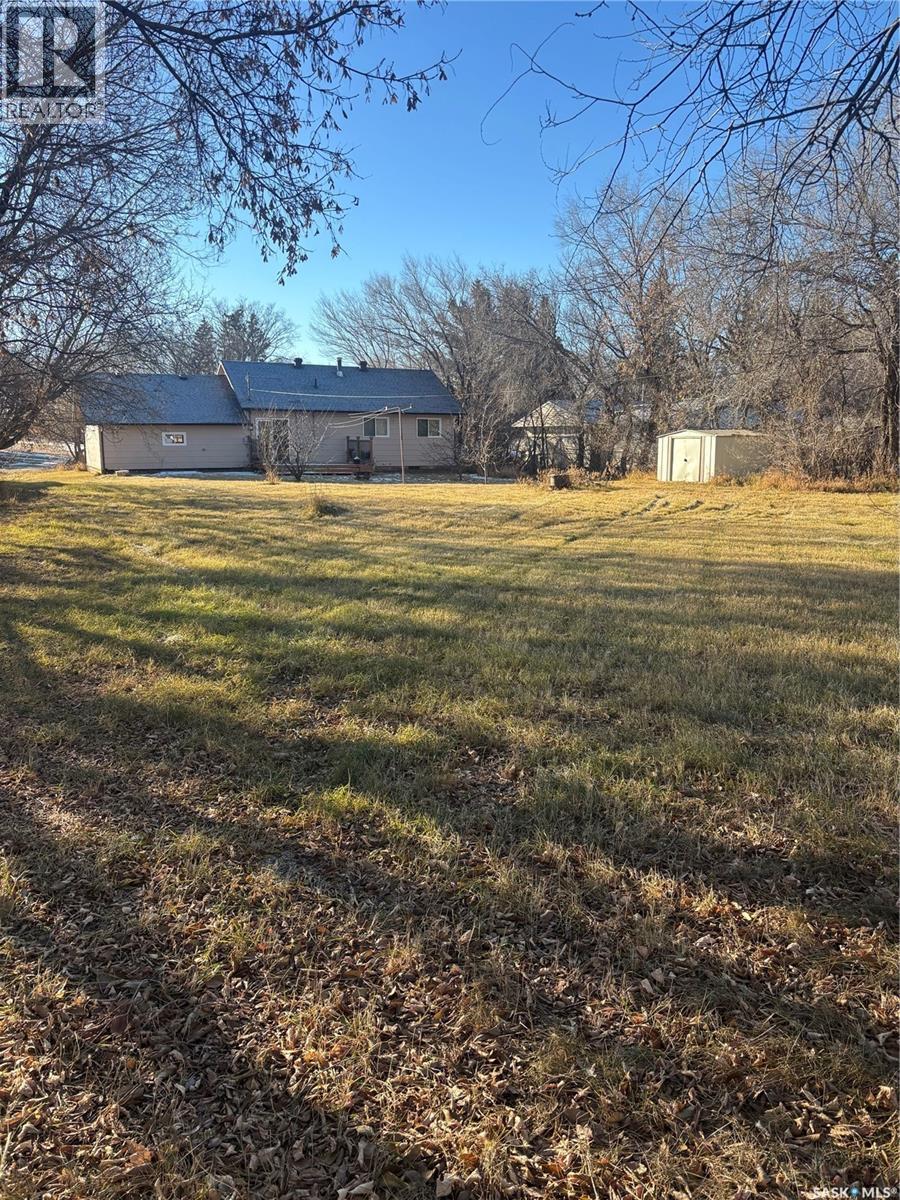 210 South Avenue E, Hafford, Saskatchewan  S0J 1A0 - Photo 34 - SK025013