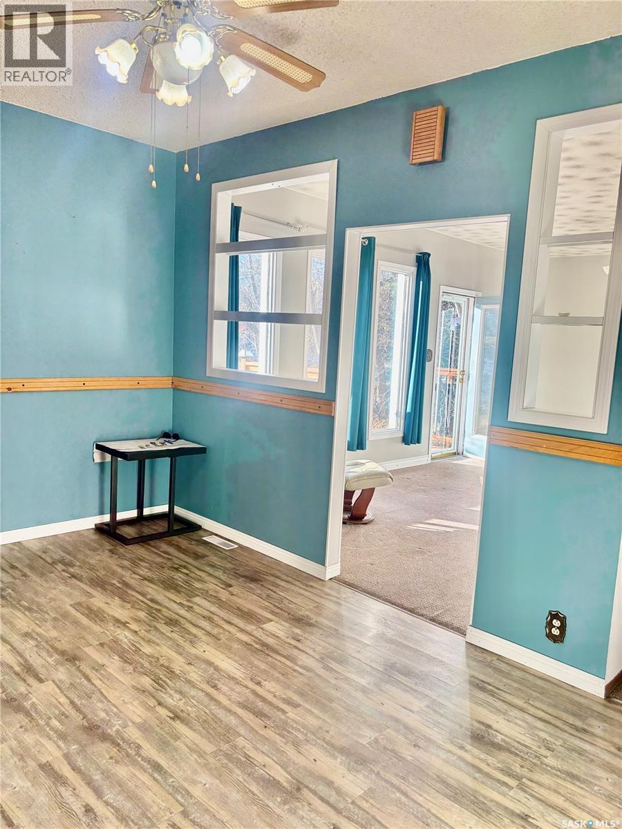 210 South Avenue E, Hafford, Saskatchewan  S0J 1A0 - Photo 5 - SK025013