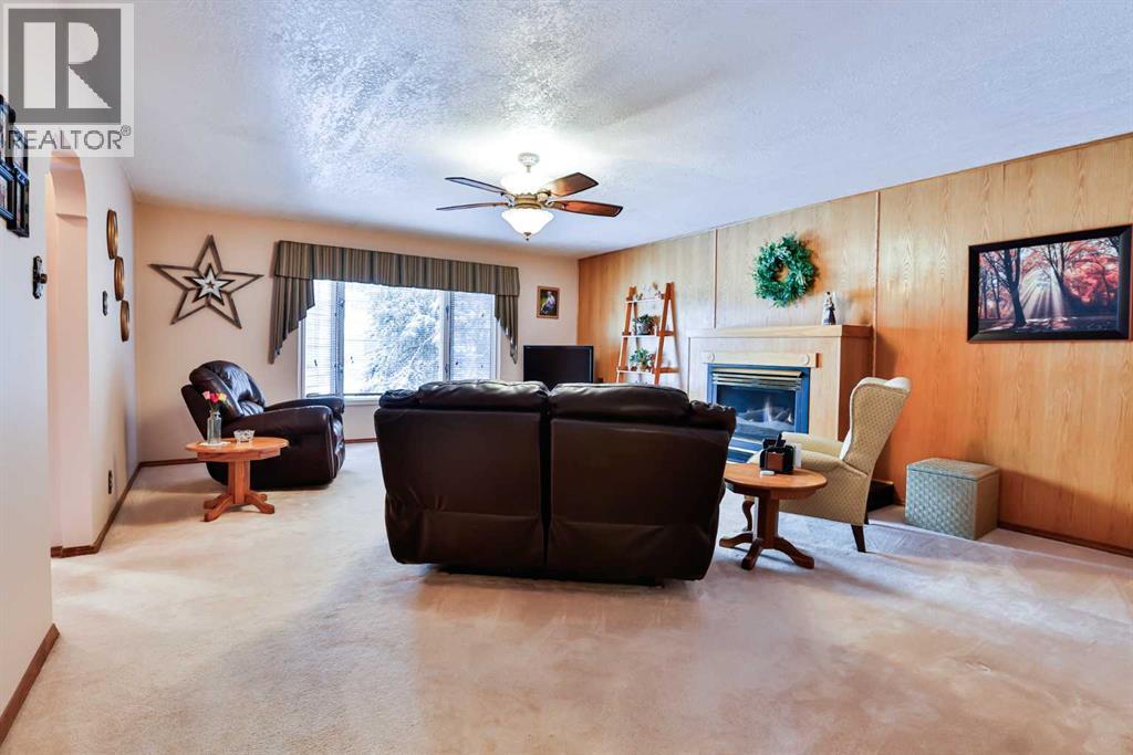 1807 2 Avenue N, Lethbridge, Alberta  T1H 0B5 - Photo 10 - A2272682