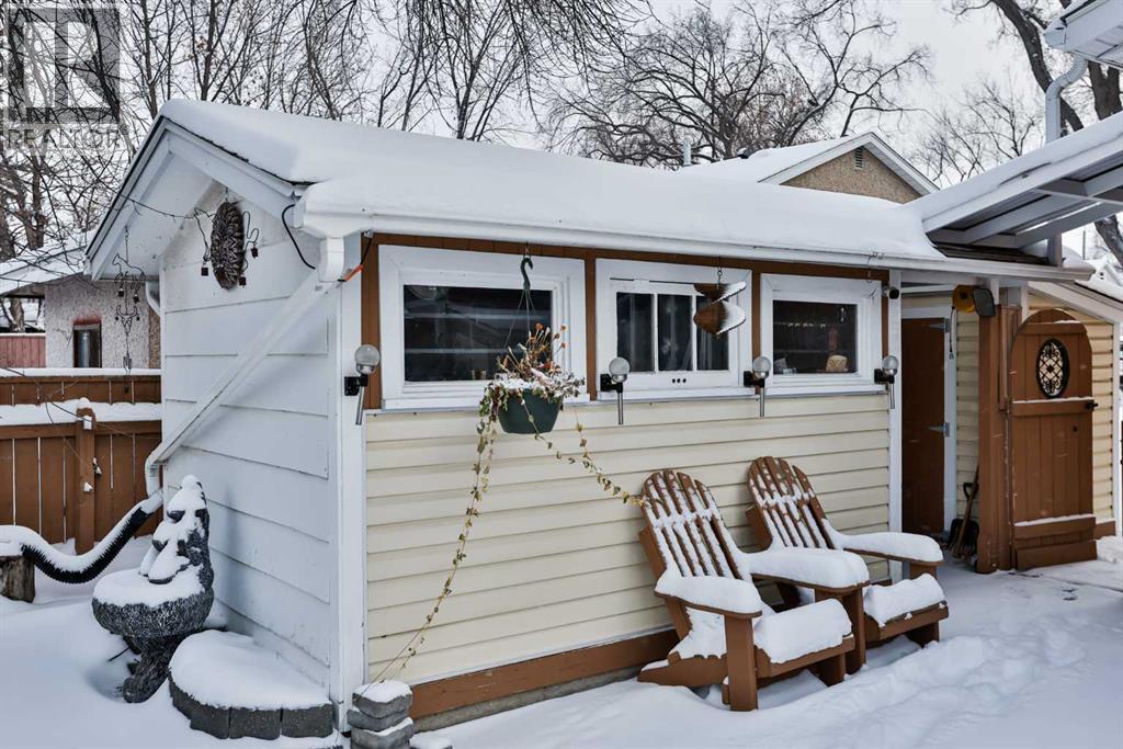 1807 2 Avenue N, Lethbridge, Alberta  T1H 0B5 - Photo 5 - A2272682