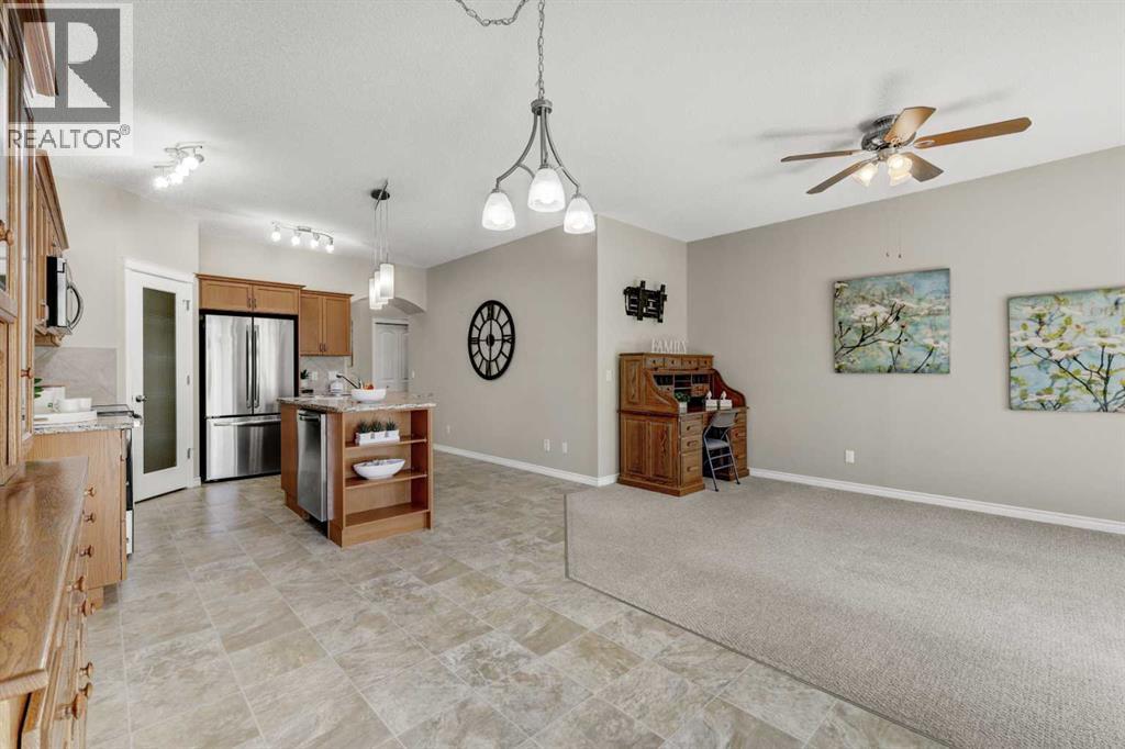 1402 Ravenscroft Avenue Se, Airdrie, Alberta  T4A 0L9 - Photo 10 - A2253501