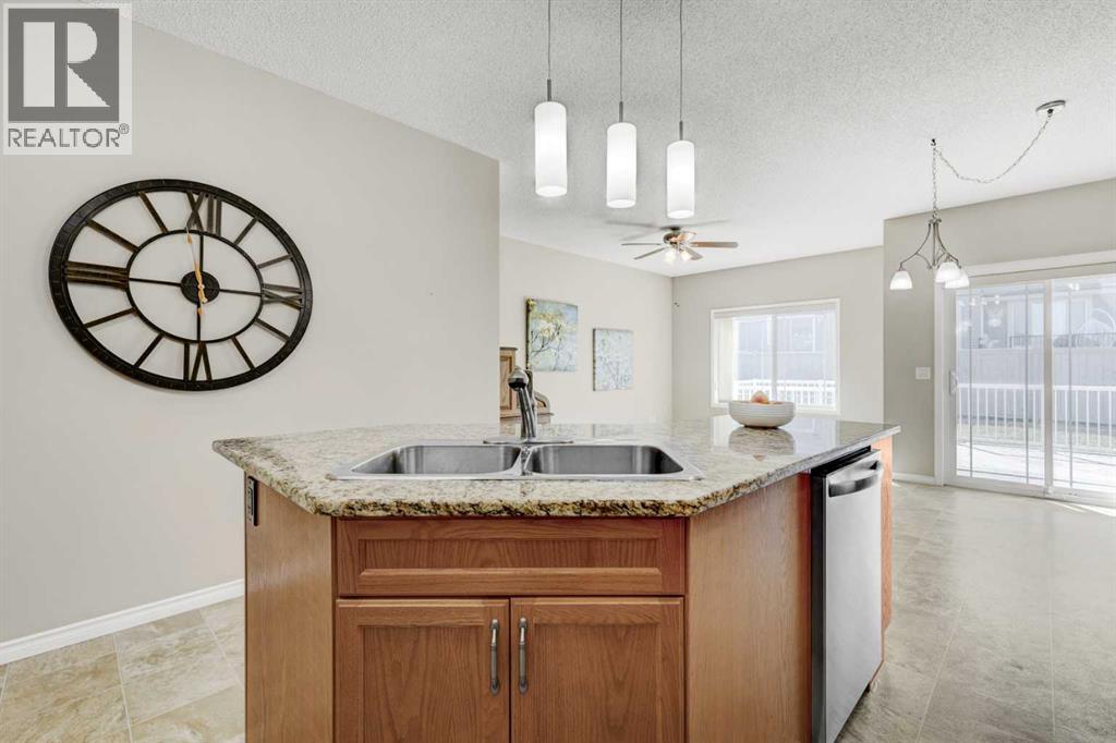 1402 Ravenscroft Avenue Se, Airdrie, Alberta  T4A 0L9 - Photo 8 - A2253501