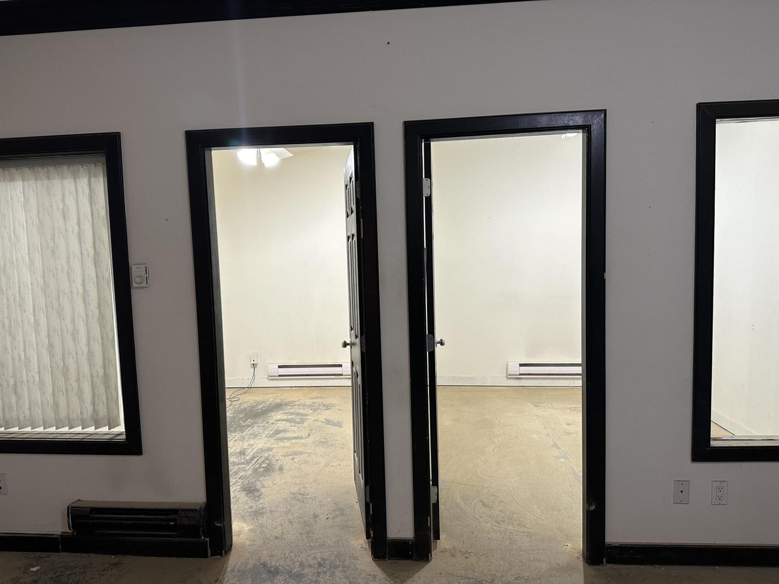 107 & 108 13045 84 Avenue, Surrey, British Columbia  V3W 1B3 - Photo 3 - C8074222