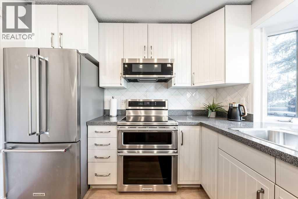 44, 10030 Oakmoor Way Sw, Calgary, Alberta  T2V 4S8 - Photo 13 - A2268269