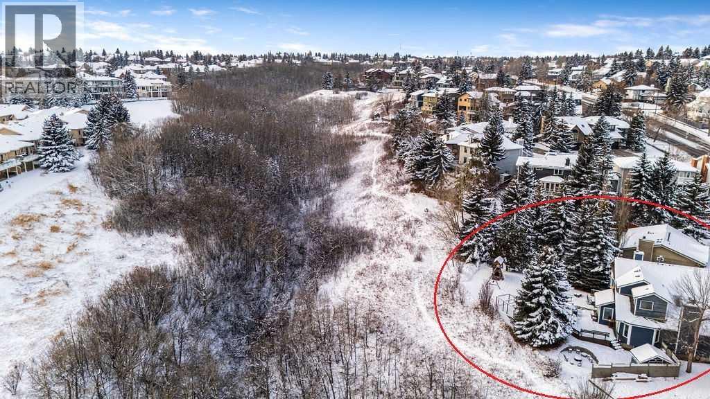 15 Strathlorne Bay Sw, Calgary, Alberta  T3H 1R1 - Photo 21 - A2272549