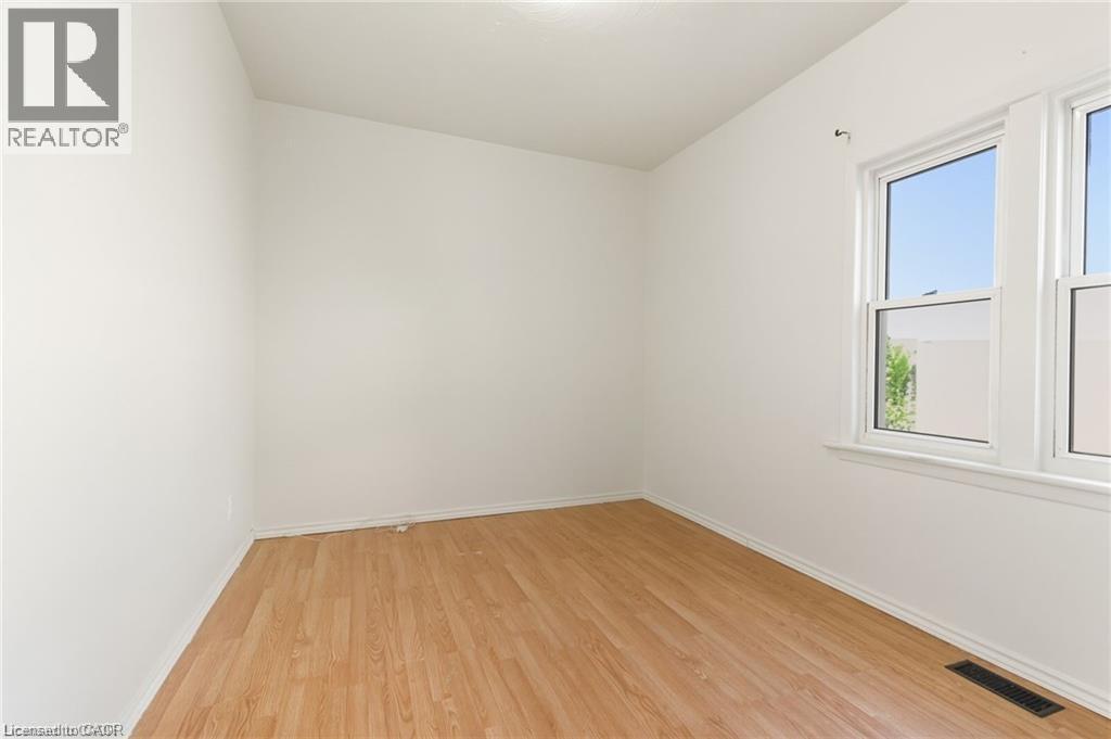 22 Worsley Road, Stoney Creek, Ontario  L8E 2E7 - Photo 18 - 40791119