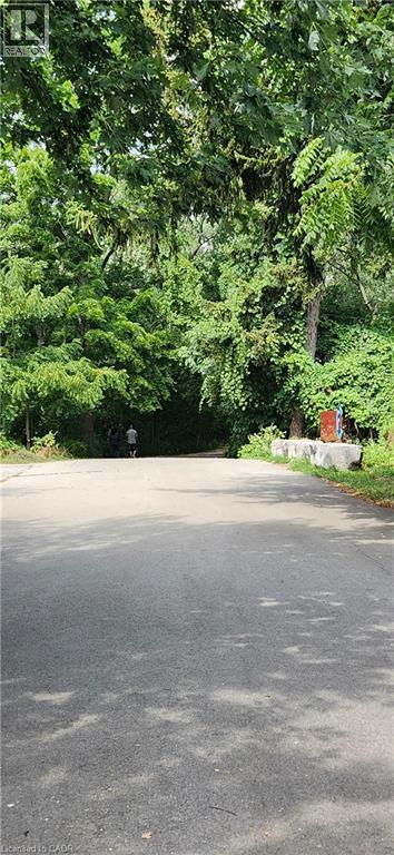 22 Worsley Road, Stoney Creek, Ontario  L8E 2E7 - Photo 46 - 40791119