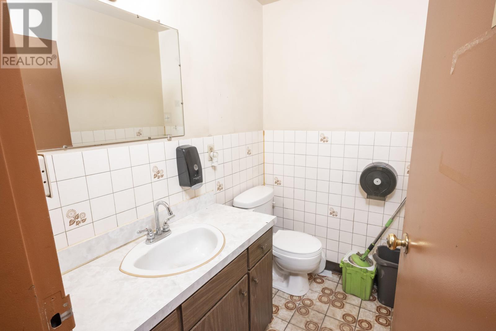 440 Central Ave, Thunder Bay, Ontario  P7B 6B4 - Photo 16 - TB253589