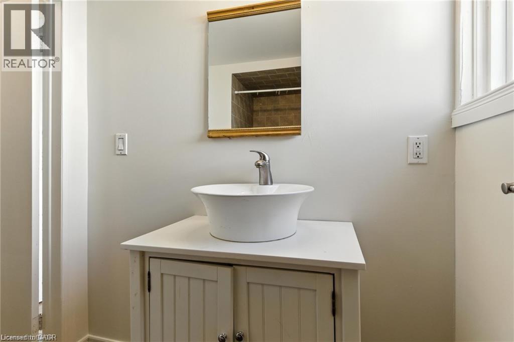 22 Worsley Road, Stoney Creek, Ontario  L8E 2E7 - Photo 23 - 40791117