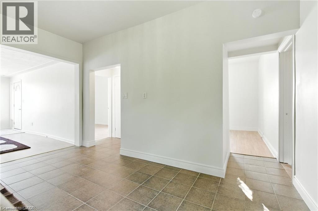 22 Worsley Road, Stoney Creek, Ontario  L8E 2E7 - Photo 16 - 40791117