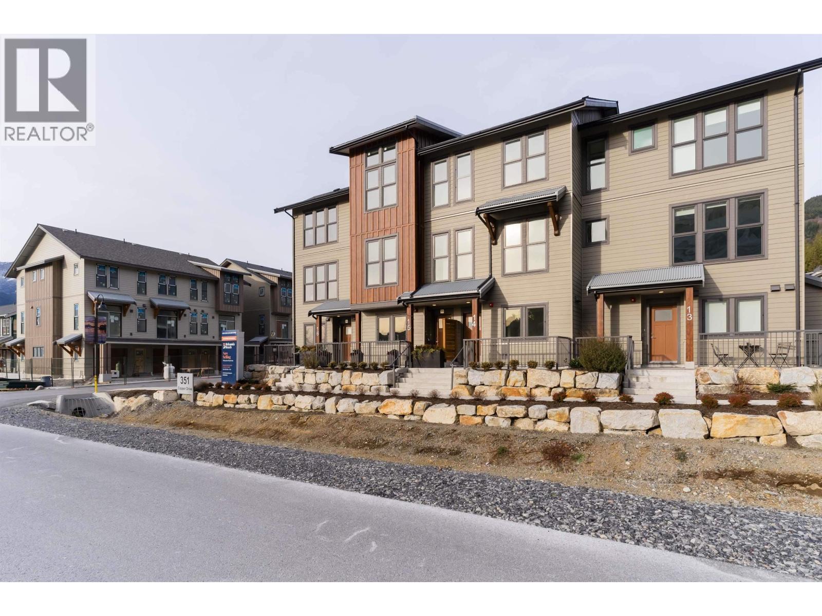 1121 Copper Drive, Squamish, British Columbia  V8B 1J2 - Photo 16 - R3017945