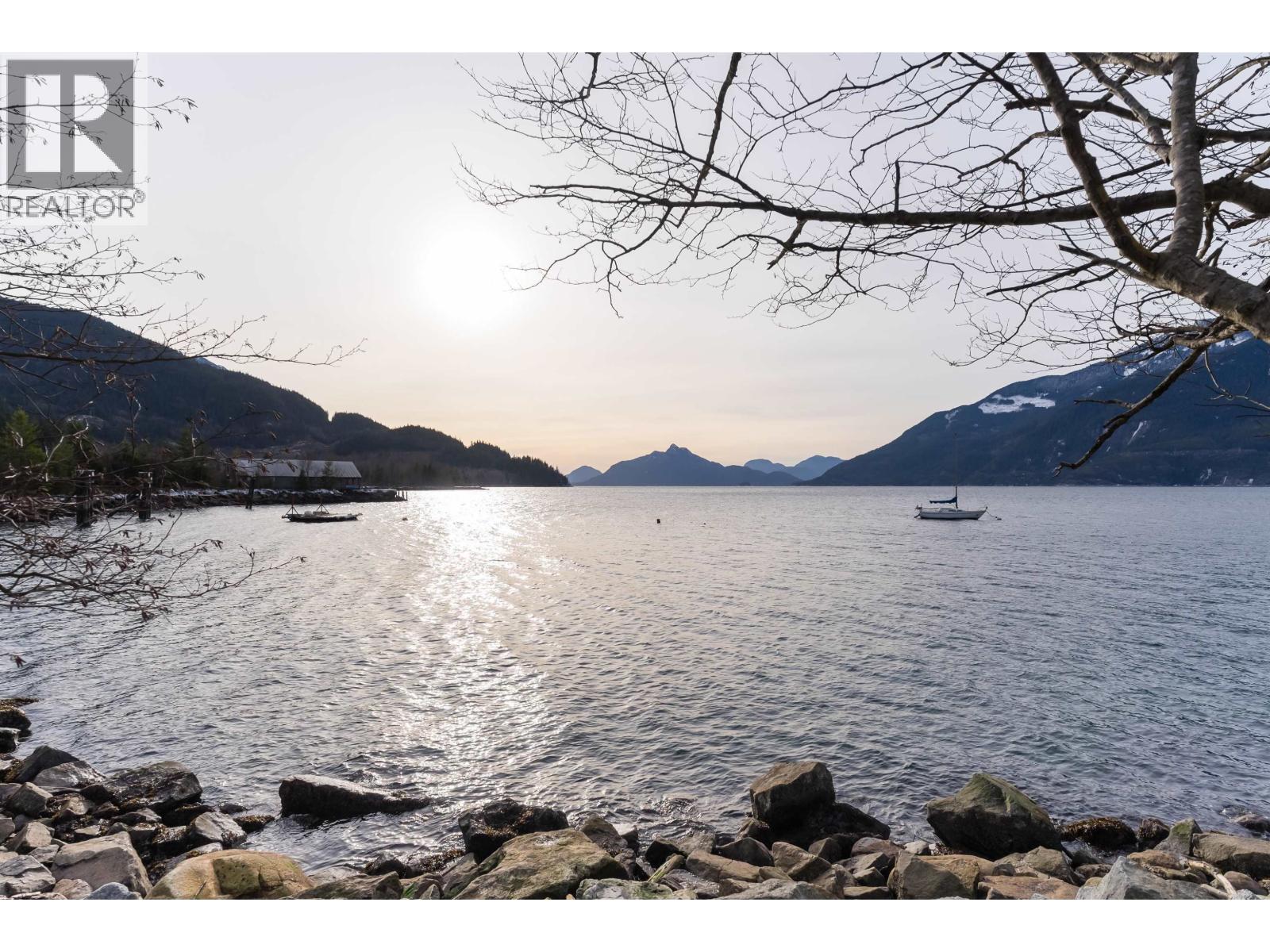 1121 Copper Drive, Squamish, British Columbia  V8B 1J2 - Photo 21 - R3017945