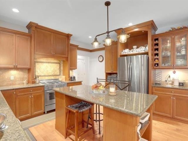 5884 164a Street, Surrey, British Columbia  V3S 1J9 - Photo 9 - R3071238