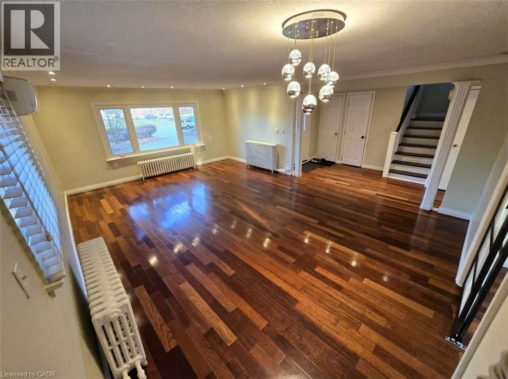 1568 Cawthra Court, Mississauga, Ontario  L5G 4L3 - Photo 7 - 40791282