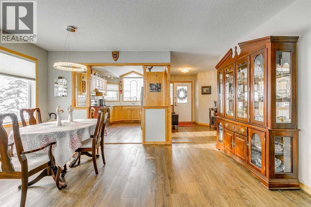 801 Ascension Bay, Rural Rocky View County, Alberta  T1X 1P7 - Photo 11 - A2273138