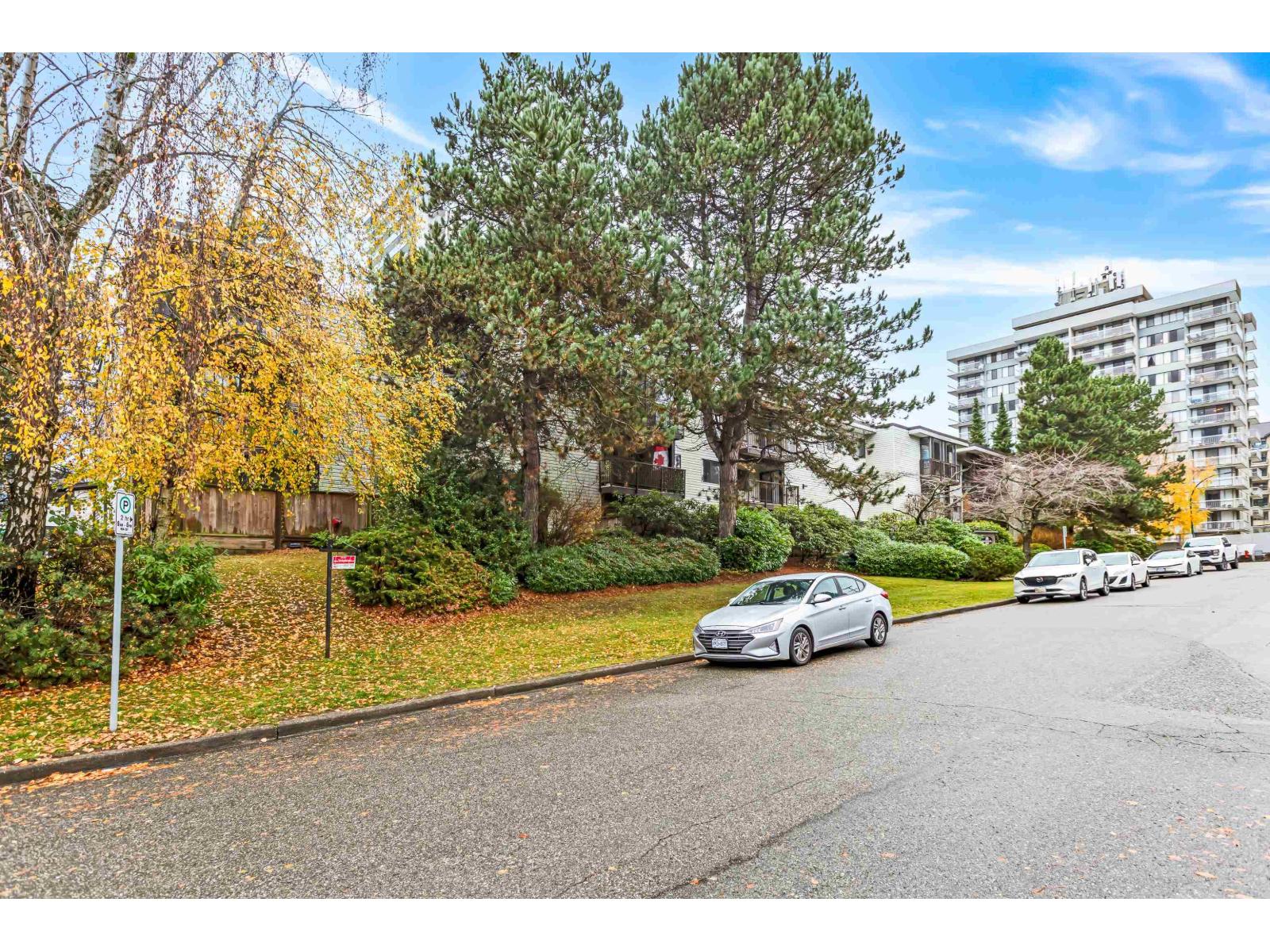 107 1555 Fir Street, White Rock, British Columbia V4B 4B6 - Photo 3 - R3071023