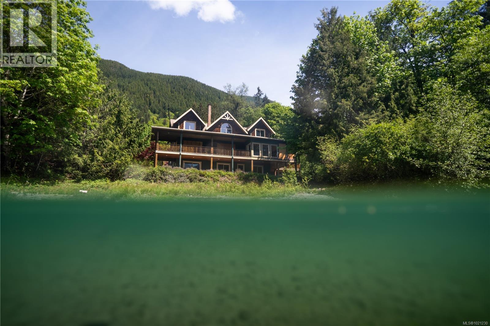 9878 Swordfern Way, Youbou, British Columbia  V0R 3E1 - Photo 7 - 1021230