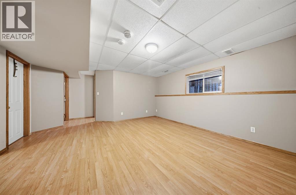 5905 61 Avenue, Ponoka, Alberta  T4J 1T8 - Photo 19 - A2273314