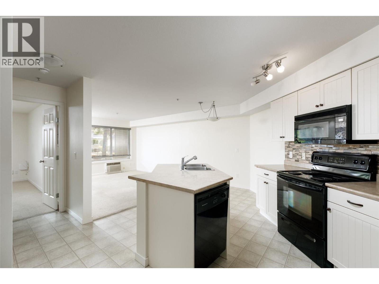 135 Ziprick Road Unit# 111, Kelowna, British Columbia  V1X 8B2 - Photo 6 - 10370354