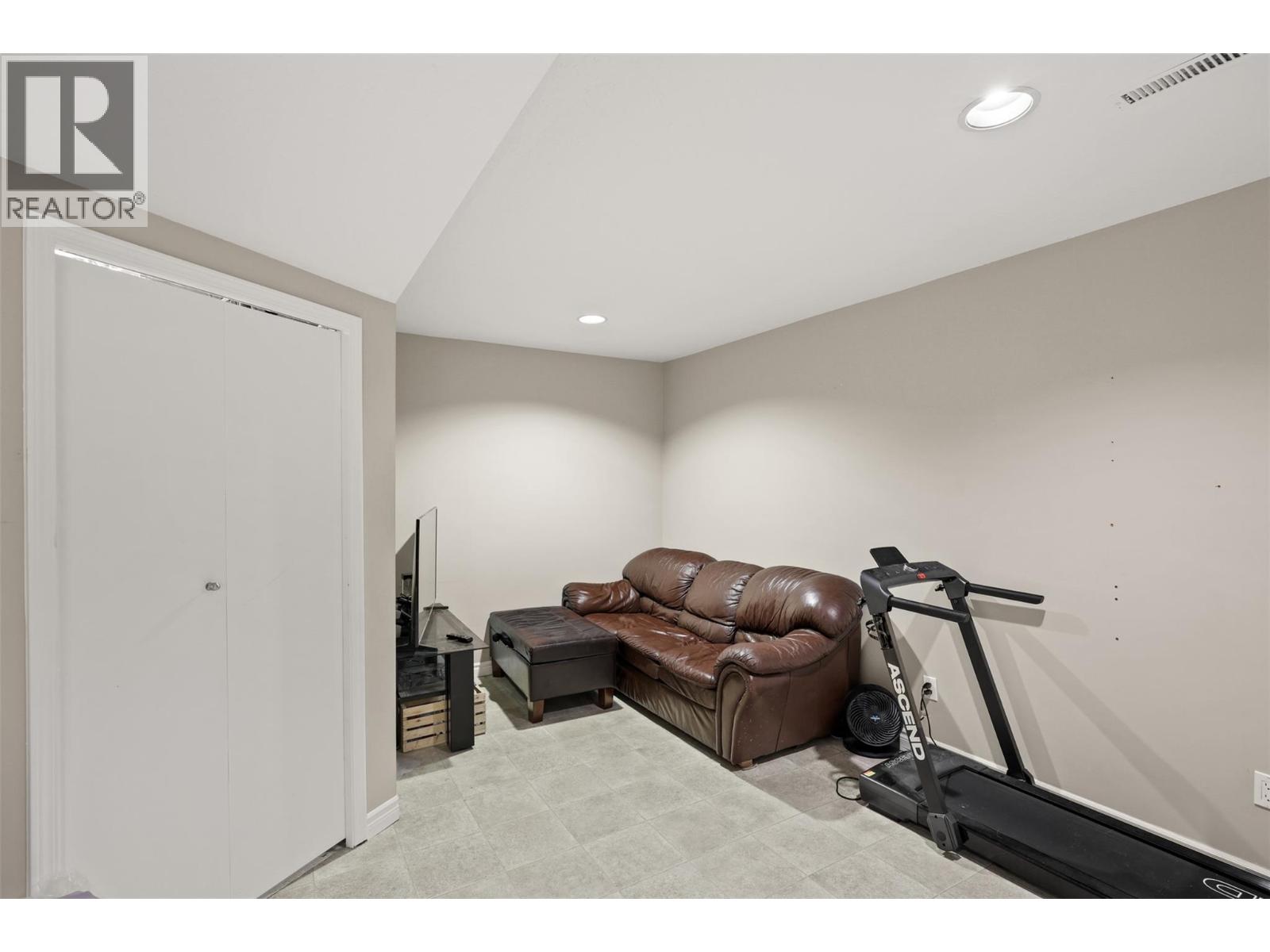 1155 Hugh Allan Drive Unit# 34, Kamloops, British Columbia  V1S 1B4 - Photo 25 - 10370265