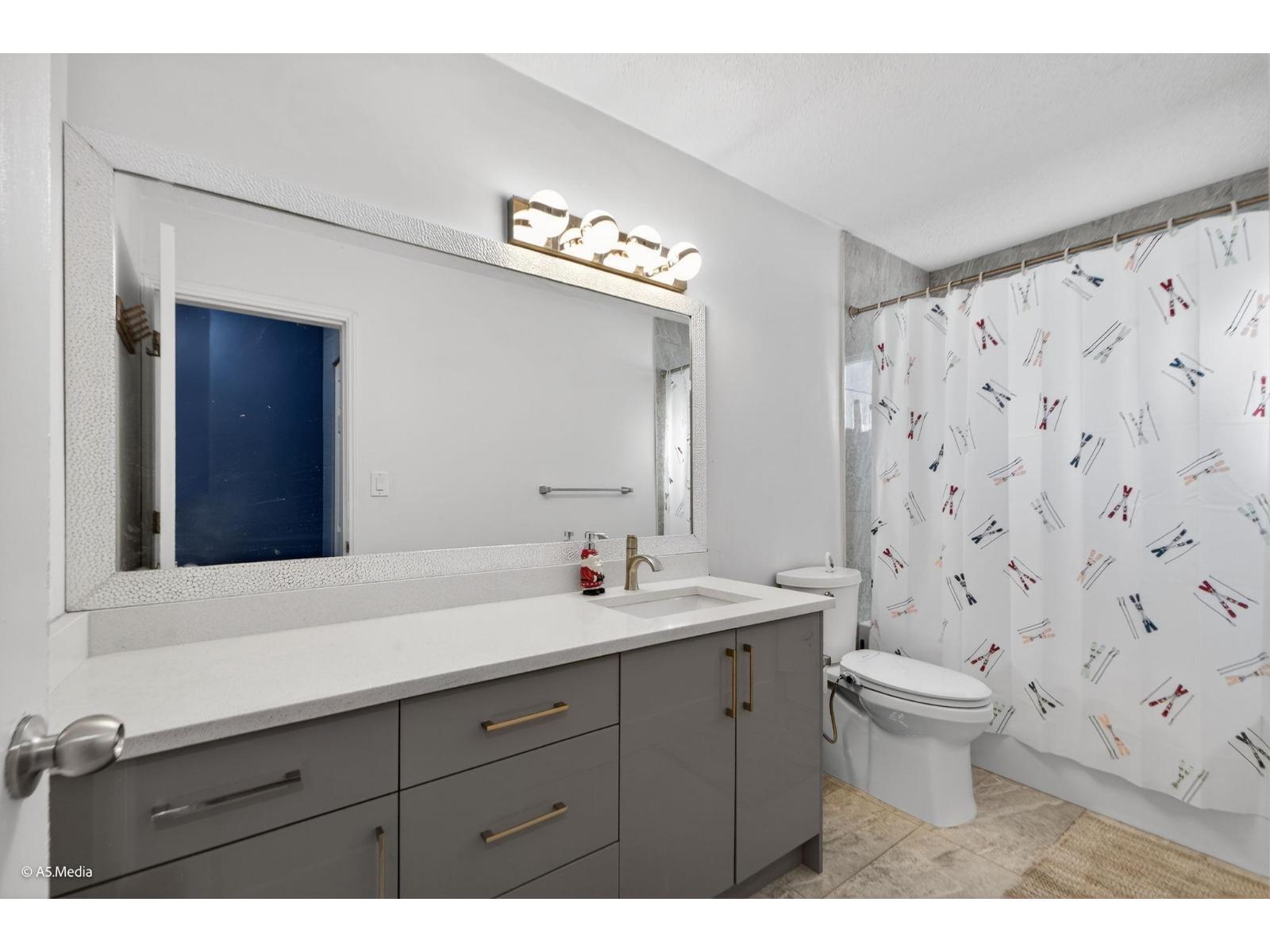 12235 80a Avenue, Surrey, British Columbia  V3W 7R8 - Photo 20 - R3071231